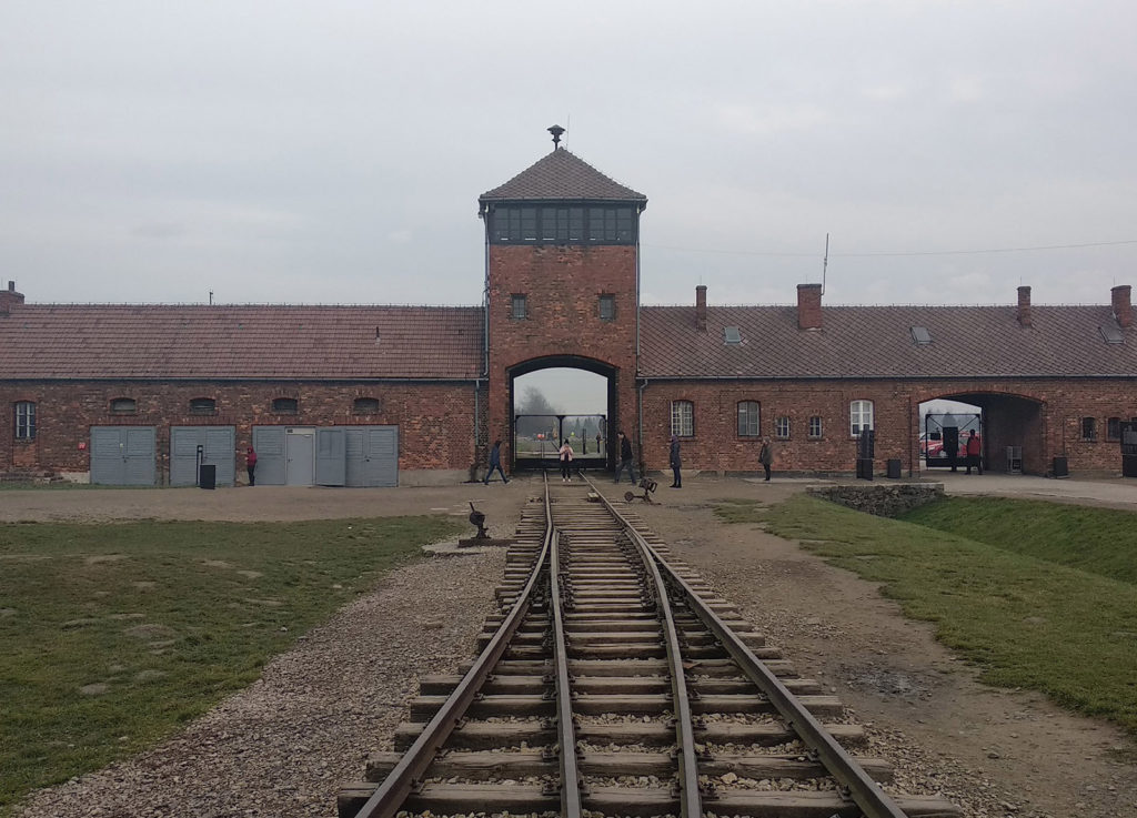 Studenti ČRG na exkurzi v koncentračním táboře Osvětim