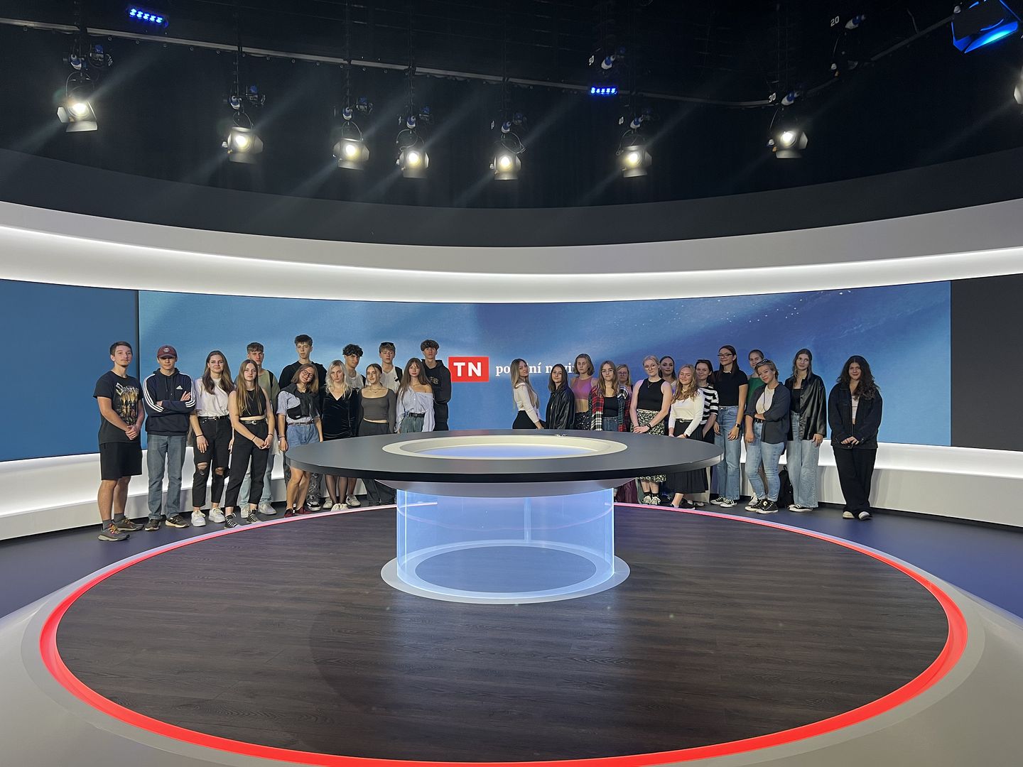 Studenti ČRG ve studiu televize Nova